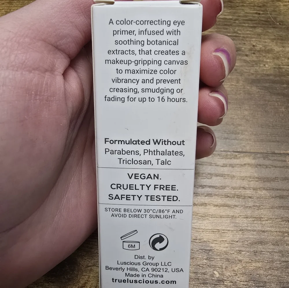 New True + Luscious Angel Eyes Eyeshadow Primer Light Nude 0.33 Oz
